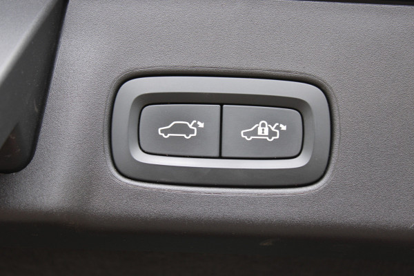 Volvo V90 2.0 T8 AWD Inscription HARMAN KARDON LEER NAVI LED STOELKOELING 86000KM!!!