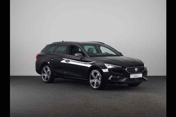 Seat Leon Sportstourer 1.5 TSI e-Hybrid FR Business |  Safe & Driving Pack | Velgen 'Performance Aero', 18 inch lichtmetaal | Midnight Black Metallic