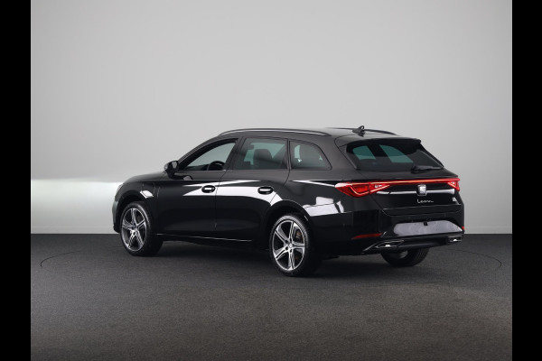 Seat Leon Sportstourer 1.5 TSI e-Hybrid FR Business |  Safe & Driving Pack | Velgen 'Performance Aero', 18 inch lichtmetaal | Midnight Black Metallic