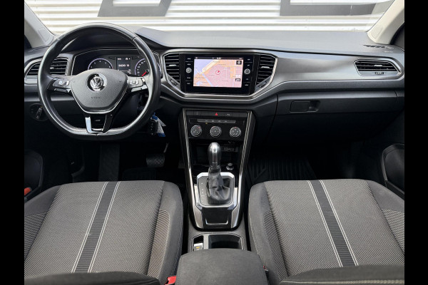Volkswagen T-Roc 1.5 TSI Style 1e Eigenaar|Navi|Carplay|Automaat|150 PK|Adap cruise|PDC V+A|Clima|N.A.P,APK tot 08-2027