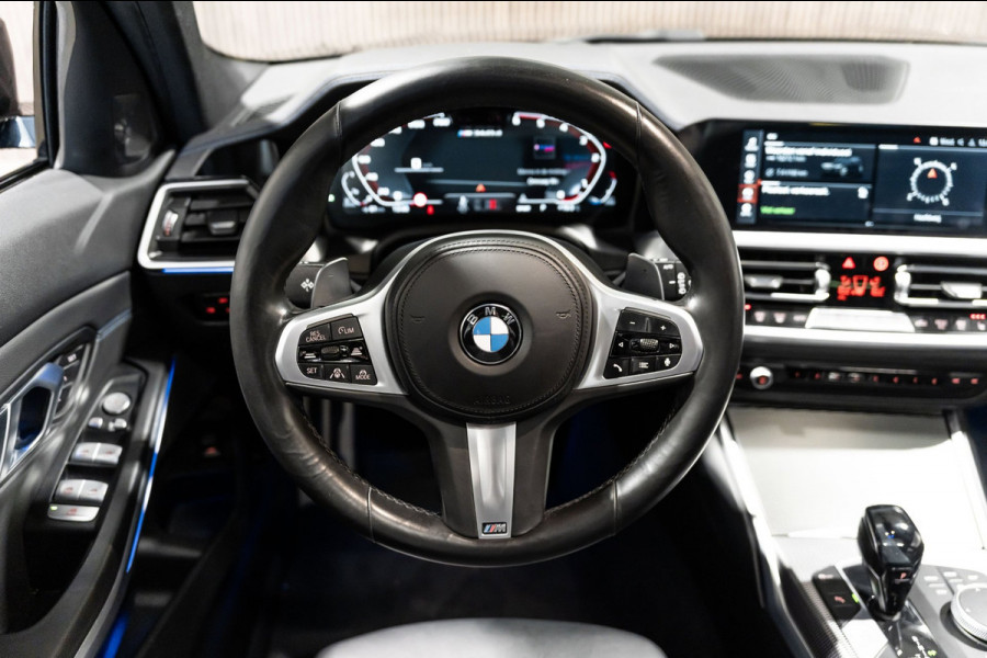 BMW 3 Serie Touring M340d xDrive High Executive PANO LEDER CAMERA