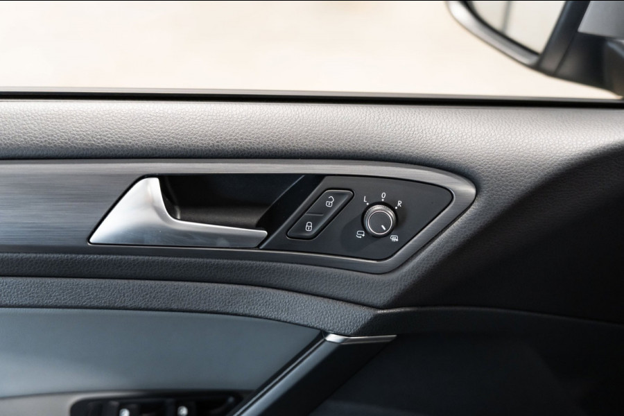 Volkswagen e-Golf E-DITION DSG LED CAMERA LEDER