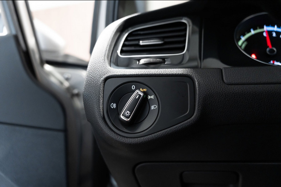 Volkswagen e-Golf E-DITION DSG LED CAMERA LEDER