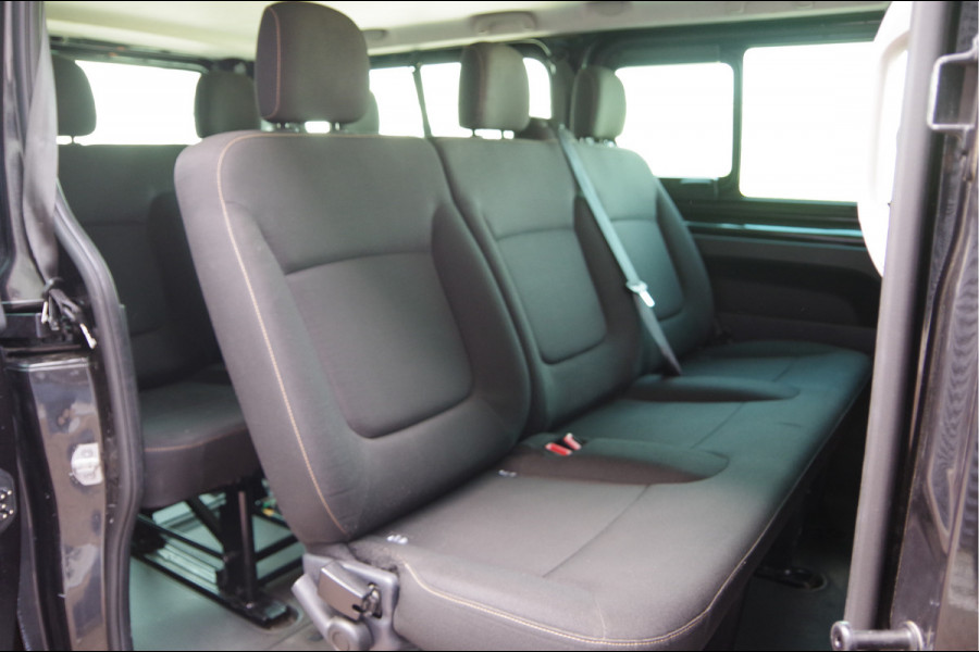 Renault Trafic Passenger 1.6 dCi 9-PERSOONS, INCL.BTW BPM, TREKHAAK,NAVI, CRUISE, AIRCO, PARKEERSENSOREN
