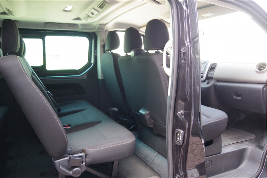 Renault Trafic Passenger 1.6 dCi 9-PERSOONS, INCL.BTW BPM, TREKHAAK,NAVI, CRUISE, AIRCO, PARKEERSENSOREN