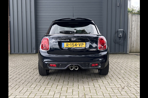 MINI 5-deurs 1.5 Cooper Chili - Harman & Kardon - Schuif/kanteldak - HUD -