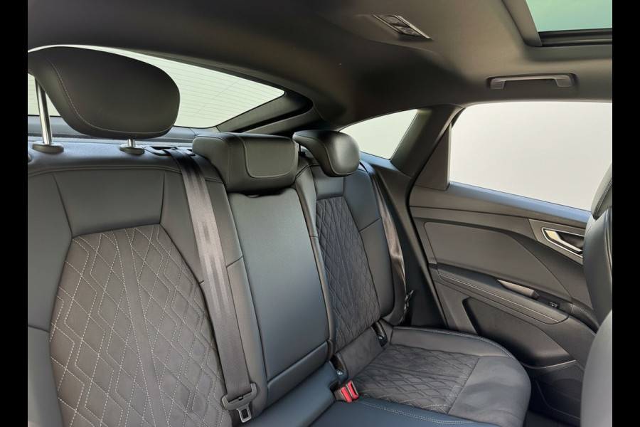 Audi Q4 Sportback e-tron 35 S edition 55 kWh, 2 X S-LINE, panoramadak, achteruitrijcamera, 1/2 lederen sportinterieur, vele opties
