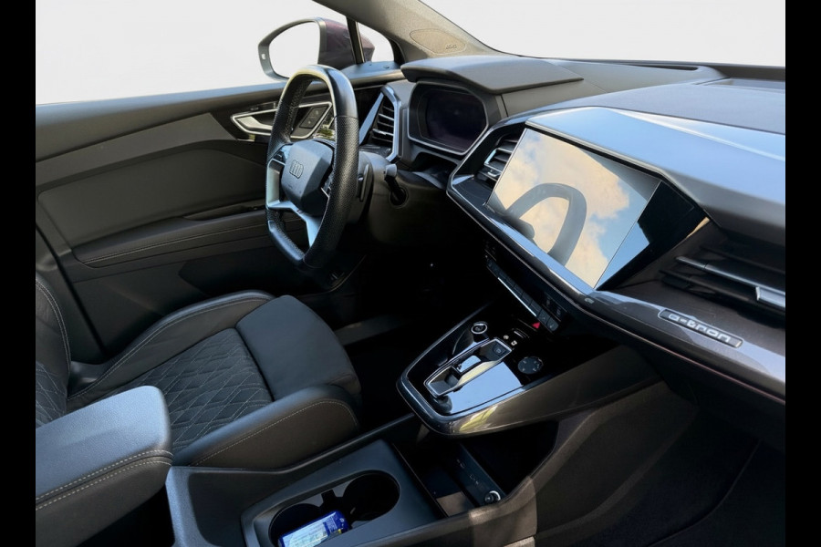 Audi Q4 Sportback e-tron 35 S edition 55 kWh, 2 X S-LINE, panoramadak, achteruitrijcamera, 1/2 lederen sportinterieur, vele opties