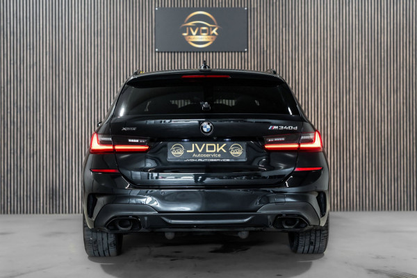 BMW 3 Serie Touring M340d xDrive High Executive PANO LEDER CAMERA