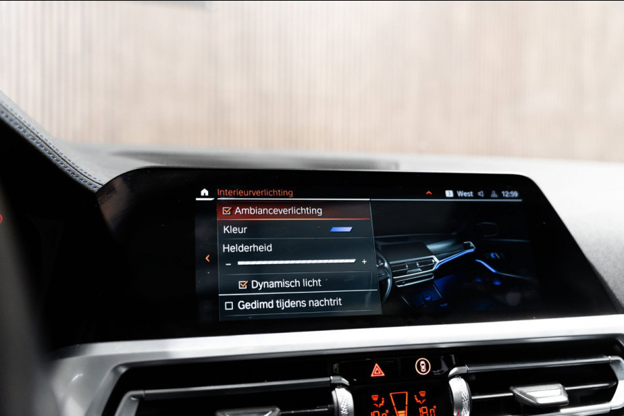 BMW 3 Serie Touring M340d xDrive High Executive PANO LEDER CAMERA