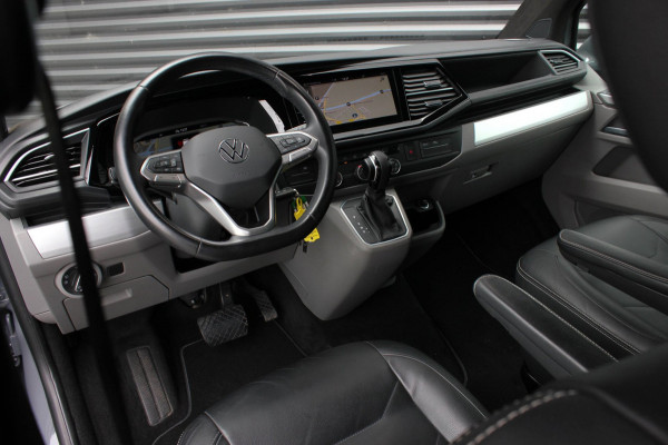 Volkswagen Transporter 2.0 TDI L2H1 150PK JB-EDITION DSG / ALCANTARE HEMEL / LEDEREN BEKLEDING / FULL / APPLE CARPLAY / NAVIGATIE