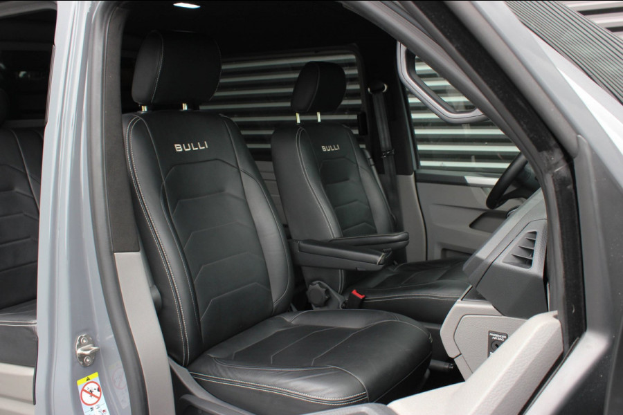 Volkswagen Transporter 2.0 TDI L2H1 150PK JB-EDITION DSG / ALCANTARE HEMEL / LEDEREN BEKLEDING / FULL / APPLE CARPLAY / NAVIGATIE
