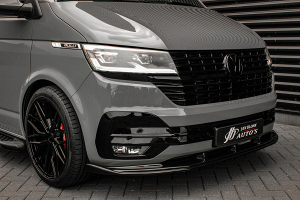 Volkswagen Transporter 2.0 TDI L2H1 150PK JB-EDITION DSG / ALCANTARE HEMEL / LEDEREN BEKLEDING / FULL / APPLE CARPLAY / NAVIGATIE