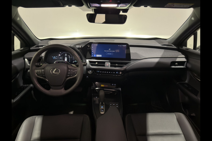 Lexus UX 300e Luxury 54 kWh | Leder interieur | Stoelen verwarmd & gekoeld | Keyless | Soh (batterijcheck) Waarde 99,0 %