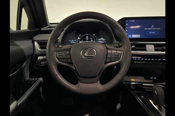 Lexus UX 300e Luxury 54 kWh | Leder interieur | Stoelen verwarmd & gekoeld | Keyless | Soh (batterijcheck) Waarde 99,0 %