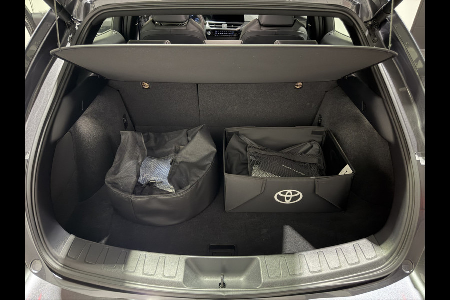 Lexus UX 300e Luxury 54 kWh | Leder interieur | Stoelen verwarmd & gekoeld | Keyless | Soh (batterijcheck) Waarde 99,0 %