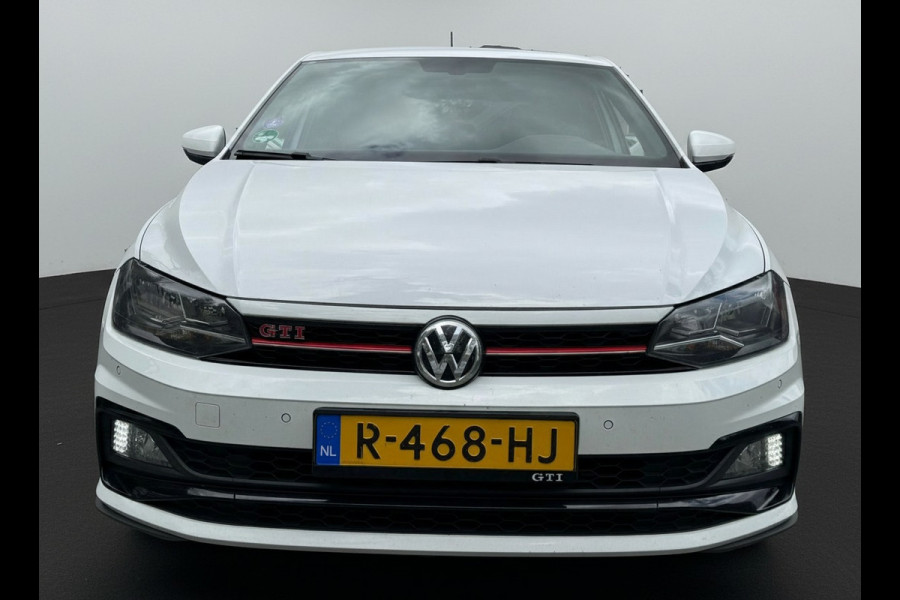 Volkswagen Polo 2.0 TSI GTI 200PK DSG GTI-SPORT CARPLAY/PDC/NAVI/STOELVERW. ***