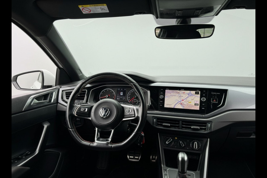 Volkswagen Polo 2.0 TSI GTI 200PK DSG GTI-SPORT CARPLAY/PDC/NAVI/STOELVERW. ***