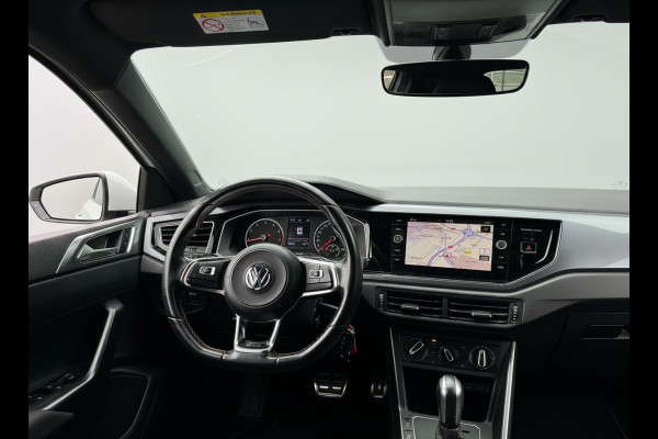 Volkswagen Polo 2.0 TSI GTI 200PK DSG GTI-SPORT CARPLAY/PDC/NAVI/STOELVERW. ***
