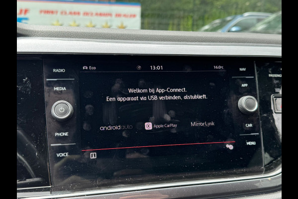 Volkswagen Polo 2.0 TSI GTI 200PK DSG GTI-SPORT CARPLAY/PDC/NAVI/STOELVERW. ***