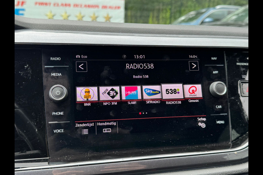 Volkswagen Polo 2.0 TSI GTI 200PK DSG GTI-SPORT CARPLAY/PDC/NAVI/STOELVERW. ***
