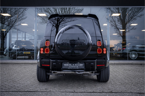 Land Rover Defender 110 P300e 110 X-Dynamic HSE ** HUD ** Trekhaak ** Panodak ** Koelbox Elektrisch rijbereik tot 55km (WLTP)