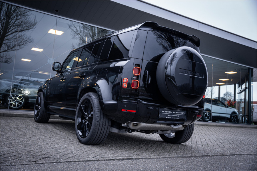 Land Rover Defender 110 P300e 110 X-Dynamic HSE ** HUD ** Trekhaak ** Panodak ** Koelbox Elektrisch rijbereik tot 55km (WLTP)