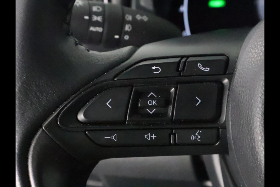Toyota Yaris Cross Hybrid 115 Dynamic Sport Bi-Tone | Stuur- & Stoelverwarming | Apple Carplay & AndroidAUTO | Camera