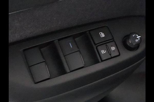 Toyota Yaris Cross Hybrid 115 Dynamic Sport Bi-Tone | Stuur- & Stoelverwarming | Apple Carplay & AndroidAUTO | Camera