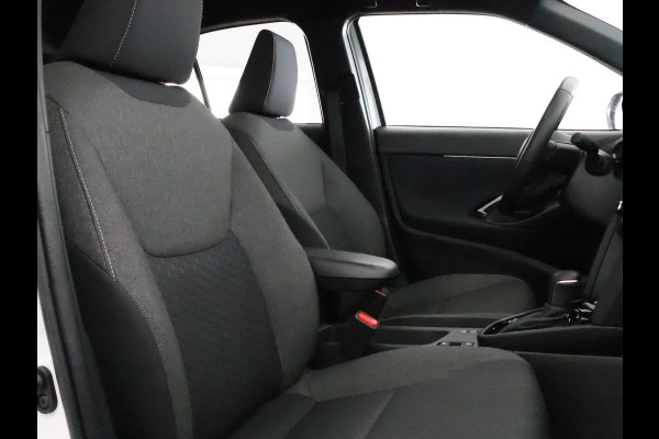 Toyota Yaris Cross Hybrid 115 Dynamic Sport Bi-Tone | Stuur- & Stoelverwarming | Apple Carplay & AndroidAUTO | Camera