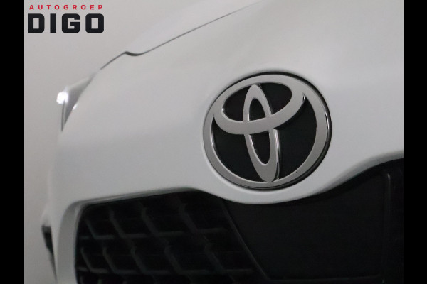 Toyota Yaris Cross Hybrid 115 Dynamic Sport Bi-Tone | Stuur- & Stoelverwarming | Apple Carplay & AndroidAUTO | Camera