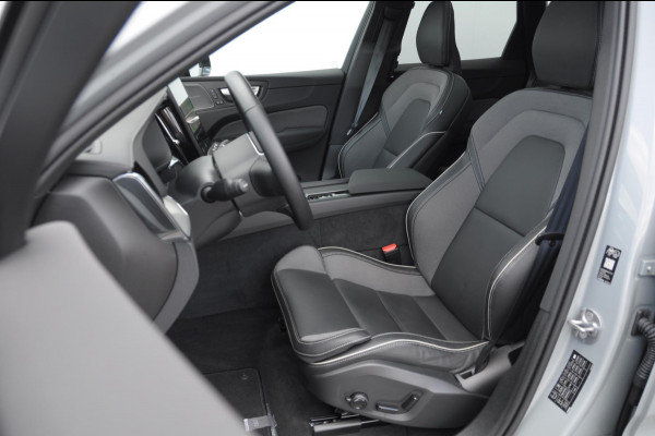 Volvo XC60 T8 455PK Automaat hybrid AWD Ultra Black Edition Luchtvering/ Semi-elektrisch inklapbare trekhaak/ Stoelverwarming voor en achter/ Stuurverwarming/ Harman Kardon Audio/