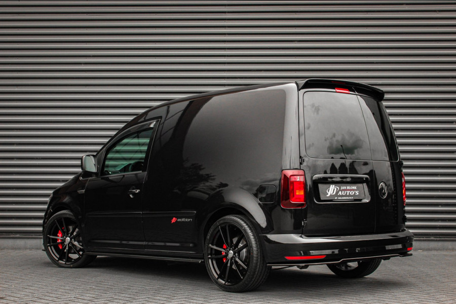 Volkswagen Caddy 2.0 TDI 185PK JB- EDITION / FULL BLACK / SCHROEFSET / LEDEREN BEKLEDING / NIEUWSTAAT / ELEK- PAKKET / MAXTON PACK