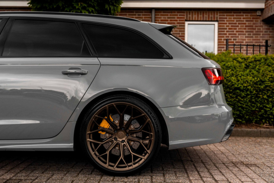 Audi RS6 Avant 4.0 TFSI Quattro Performance Pro Line Plus Keramisch Pano Carbon B&O 360 Camera 21'' WF