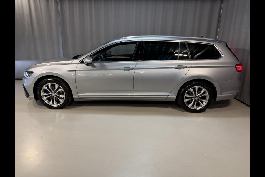 Volkswagen Passat Variant 1.4 TSI PHEV GTE Business 17"/Trekhaak/IQ Lights/Stoelverwarming/Camera/Apple Carplay & Android Auto