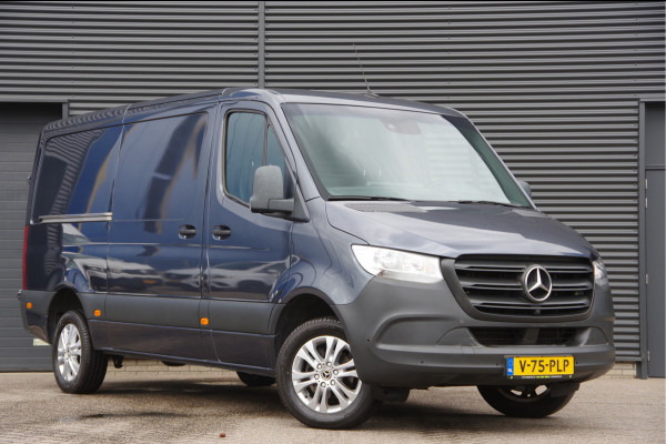 Mercedes-Benz Sprinter 319 3.0 CDI V6 L2H1 MARGE! AUT. 2X SCHUIFDEUR, 3.5T TREKHAAK, LEDER, ADAPT. CRUISE, 360 CAMERA, NAVI, CLIMA, STOELVERWARMING