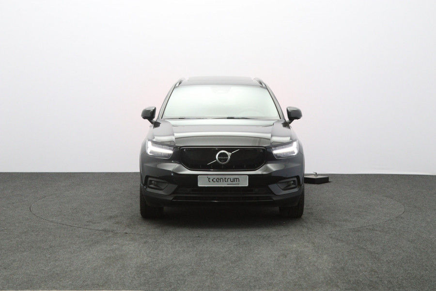 Volvo XC40 Recharge P8 AWD R-Design, SOH 92 %, Panoramadak, Leder, 4 x Stoelverwarming, H/K Sound, 360 Camera