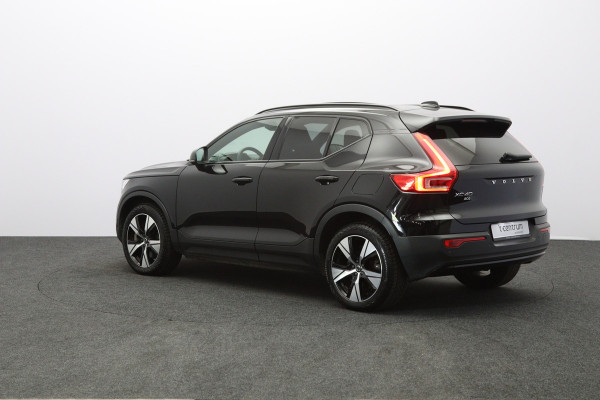 Volvo XC40 Recharge P8 AWD R-Design, SOH 92 %, Panoramadak, Leder, 4 x Stoelverwarming, H/K Sound, 360 Camera