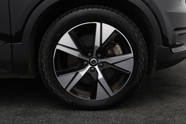Volvo XC40 Recharge P8 AWD R-Design, SOH 92 %, Panoramadak, Leder, 4 x Stoelverwarming, H/K Sound, 360 Camera
