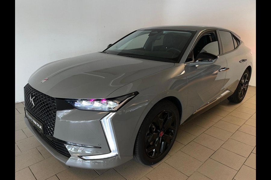 DS DS 4 1.2 Performance Line+ 130PK AUTOMAAT AIRCO CLIMA NAVI CRUISE APPLE CARPLAY ALCANTARA ZWARTE VELGEN CAMERA PDC NIEUWSTAAT