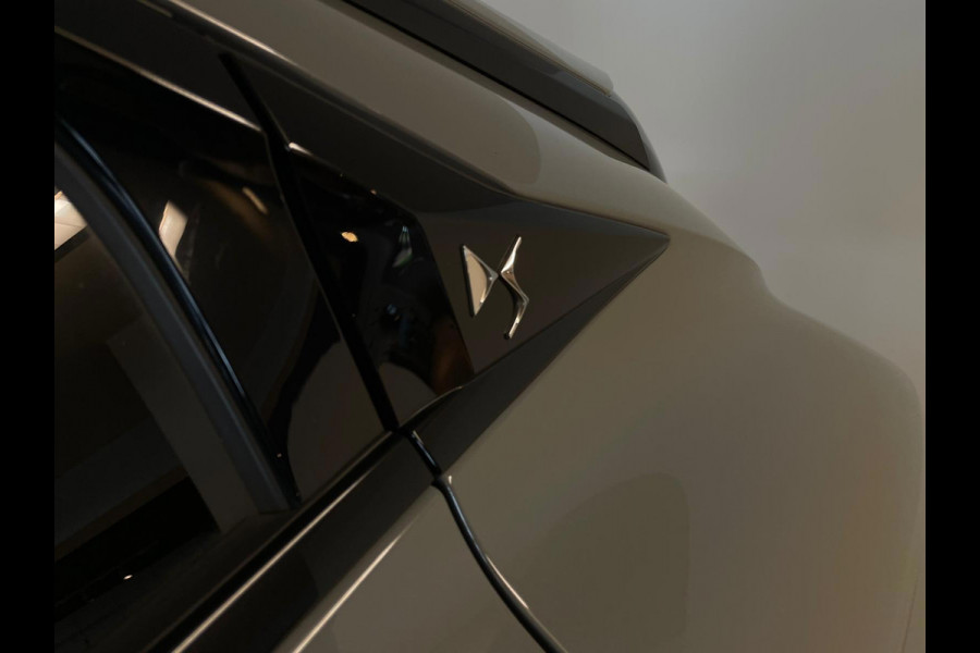DS DS 4 1.2 Performance Line+ 130PK AUTOMAAT AIRCO CLIMA NAVI CRUISE APPLE CARPLAY ALCANTARA ZWARTE VELGEN CAMERA PDC NIEUWSTAAT