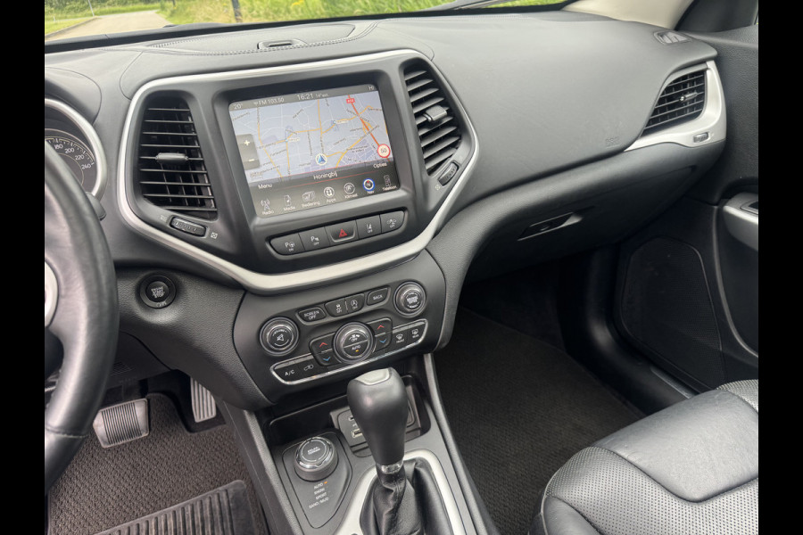 Jeep Cherokee 2.2 Overland Vol Opties!! Weinig Km !!