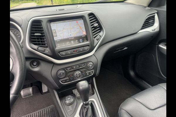 Jeep Cherokee 2.2 Overland Vol Opties!! Weinig Km !!