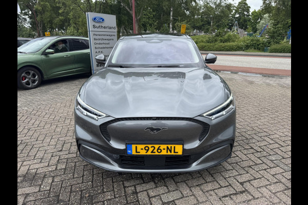 Ford Mustang Mach-E RWD 75 kWh 258pk Trekhaak | Elektrische Achterklep | Panorama dak | Adaptieve Cruise | Dodehoeksensoren | B&O Audio | Memory Seats