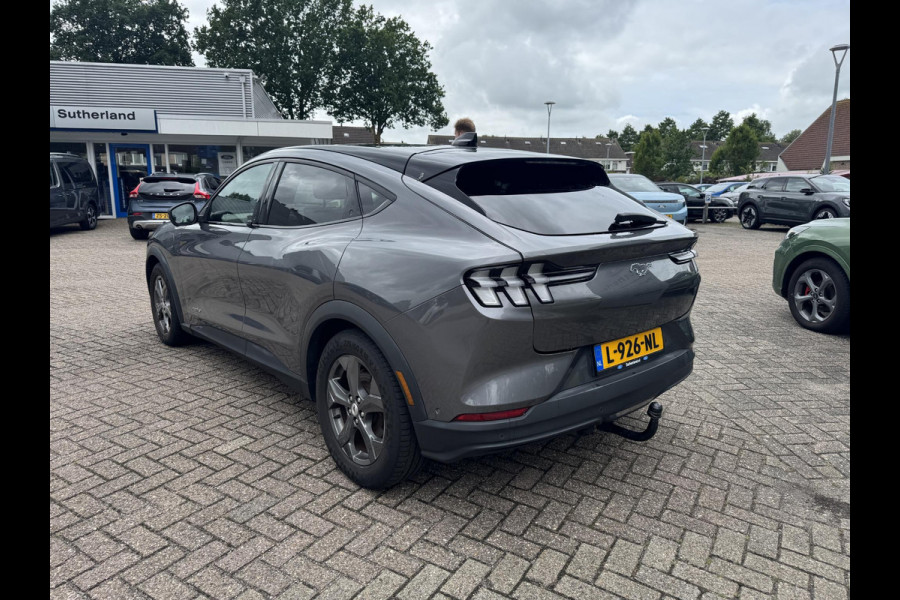 Ford Mustang Mach-E RWD 75 kWh 258pk Trekhaak | Elektrische Achterklep | Panorama dak | Adaptieve Cruise | Dodehoeksensoren | B&O Audio | Memory Seats