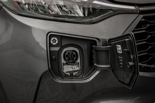 Ford E-Transit Cust. 340 L2H1 Limited 71kWh 218PK / JB- EDITON / CAMERA / 370KM RANGE / APPLE CARPLAY /DRIVERS- PACK /FULL OPTION