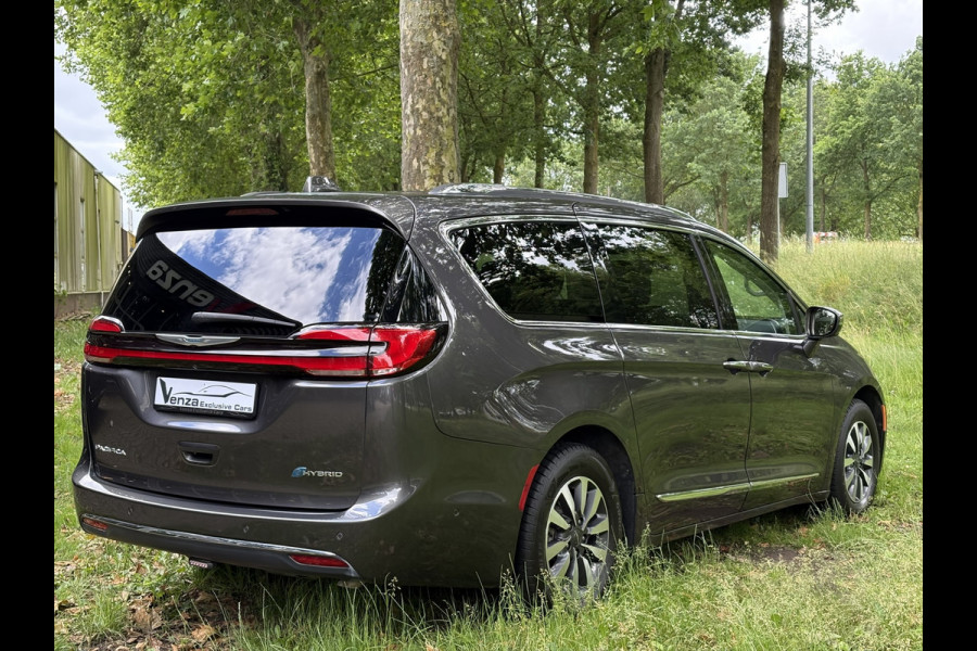 Chrysler Pacifica 3.6 V6 Hybrid PHEV LIMITED