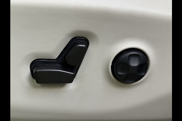 Chrysler Pacifica 3.6 V6 Hybrid PHEV LIMITED