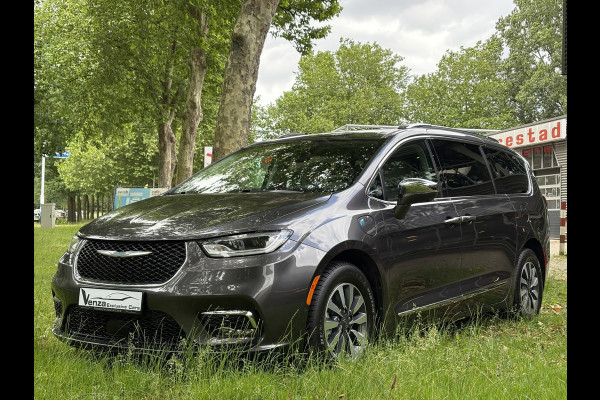 Chrysler Pacifica 3.6 V6 Hybrid PHEV LIMITED