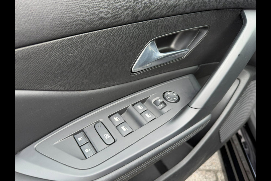Peugeot 308 1.2 PureTech Allure Pack Business